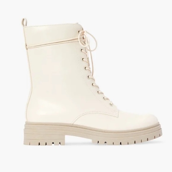 Leighton Lace-Up Boot - Picture 5 of 6